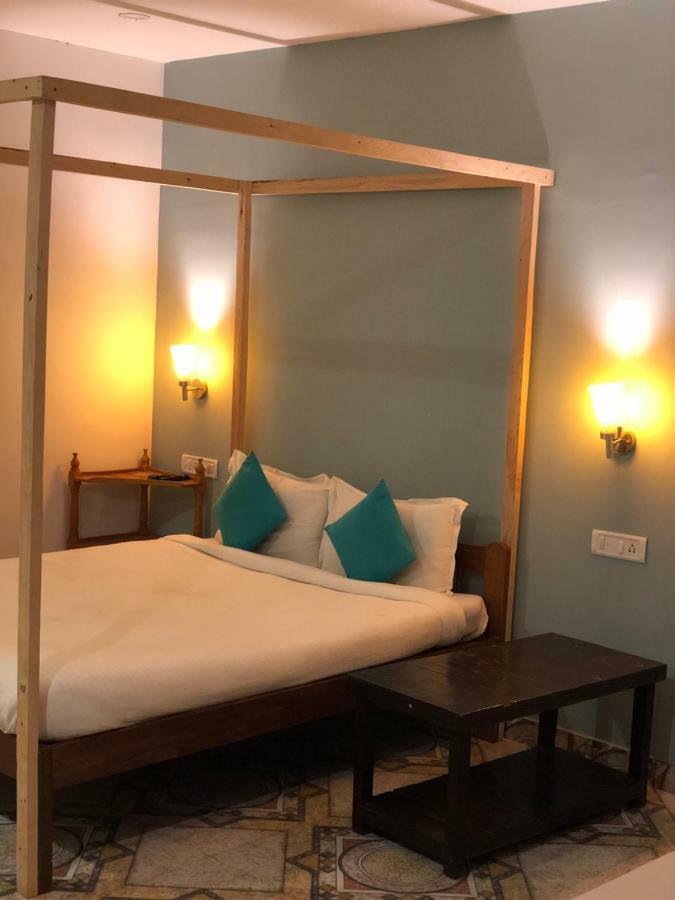 Kaza A Le Pearl Resort Andzsuna Kültér fotó