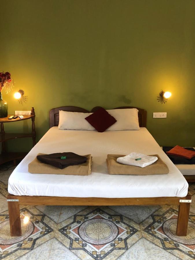 Kaza A Le Pearl Resort Andzsuna Kültér fotó